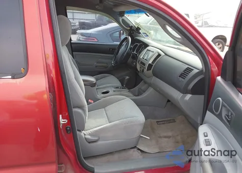 2005 Toyota Tacoma Prerunner V6 z USA, uszkodzony, nr VIN 5TEJU62N35Z136991